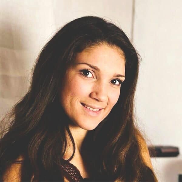 NEVEREST Team: Corinna Frank