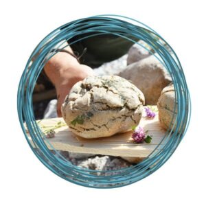 Wildkräuter Outdoorküche 26 Wildkräuter Outdoorküche | Rezept Wildkräuterfladen