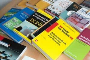 NEVEREST Trainer Ausbildung Intensivblock B für LSB Bücher Handbuch