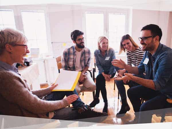 NEVEREST Lebens- und Sozialberater LSB Ausbildung Gruppengespräche