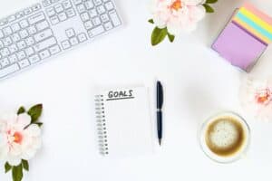 NEVEREST Blog Motivation finden Ziele setzen Goals Liste erstellen Journaling