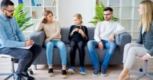 NEVEREST Blog Virginia Satir Kommunikation Selbstwert Familientherapie