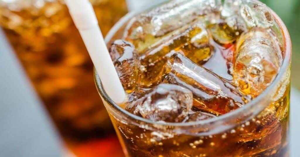 Hausmittel gegen Übelkeit Coca Cola