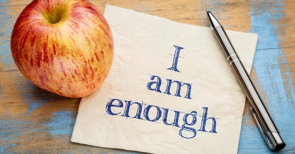 Psychosomatik Affirmation Glaubenssatz I am enough Selbstliebe Akzeptanz Apfel Serviette Kugelschreiber