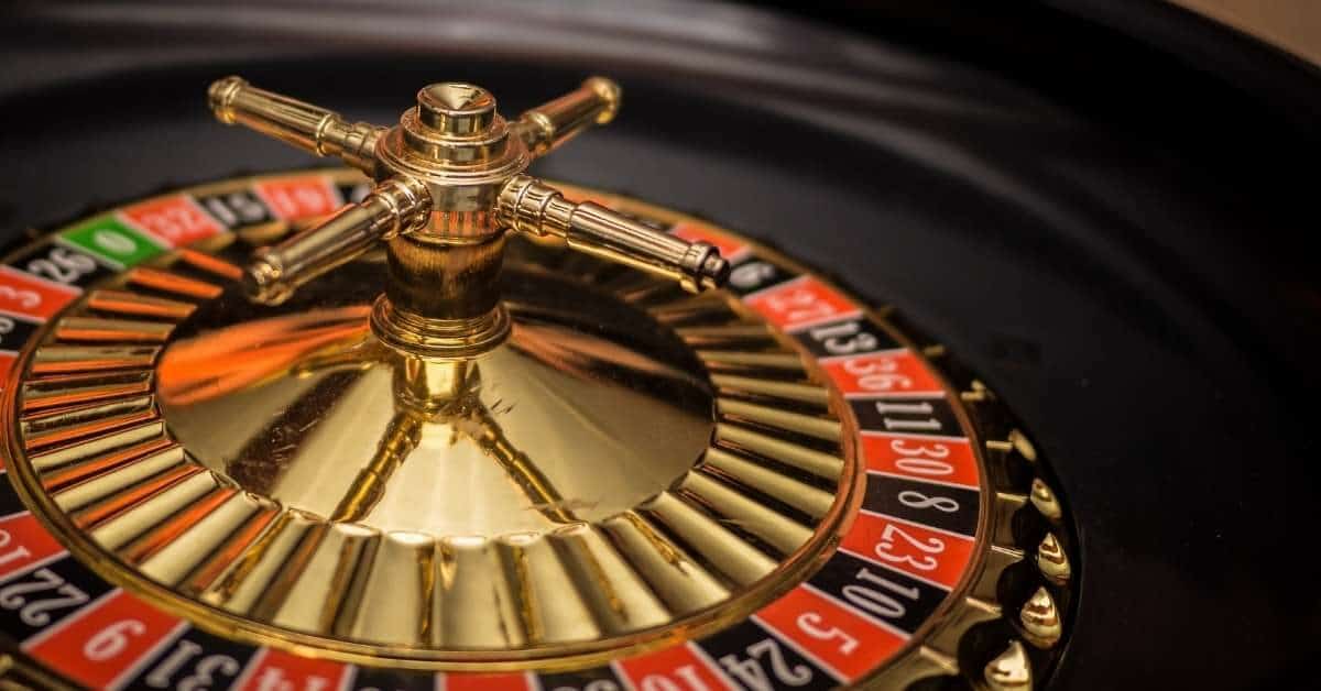 NEVEREST -Nachts im Casino - Roulette