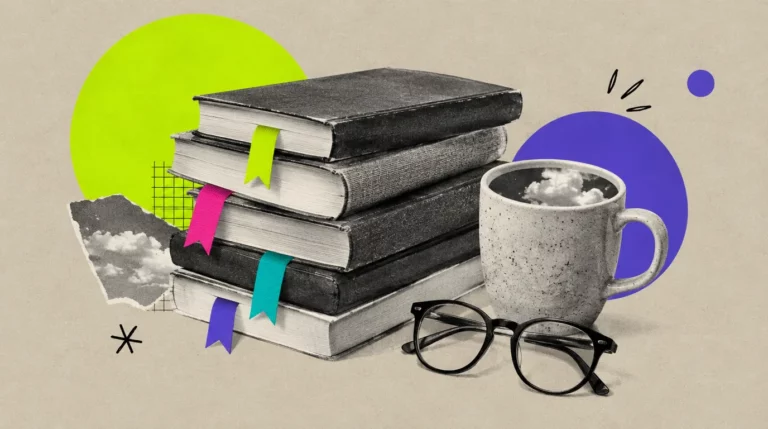 Collage: Ein Bücherstapel mit Lesezeichen in Markenfarben, daneben eine Tasse und eine Brille