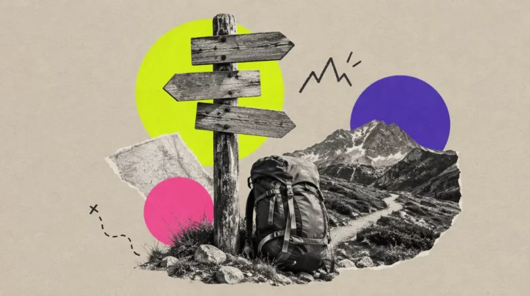 Collage: Ein Wegweiser aus Holz auf einem Bergweg, daneben ein Rucksack